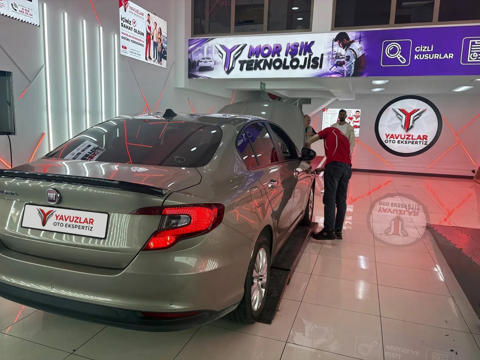 Bağcılar Oto Ekspertiz — ustalarımız motor bölümünü inceliyor